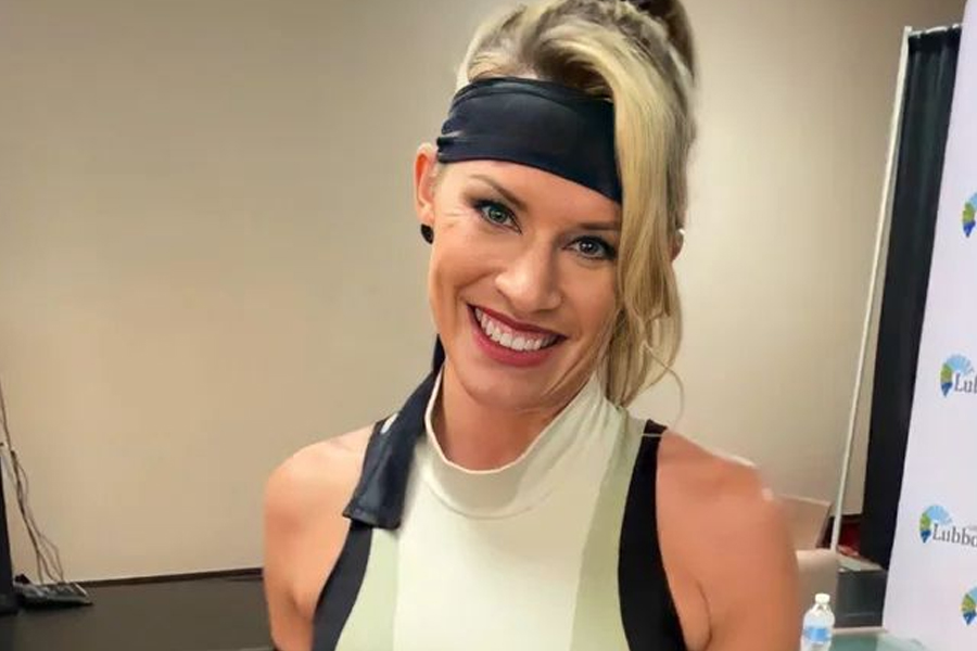 Kerri Hoskins Branson: Family, Fame, and the Real Life of a Mortal Kombat Icon 2 kerri hoskins branso
